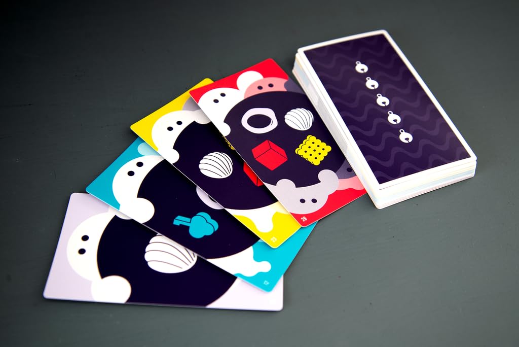 Oink Games DroPolter – Fast-Paced Ghost Memory Party Game | 2–5 Players | Ages 6+ | Portable Travel Game