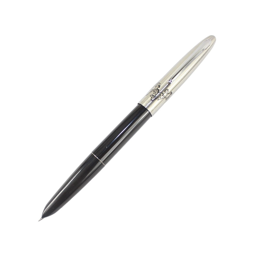 Gullor 096 Hidden Fine Nib Fountain Pen with Silver Cap - Black