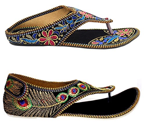 thari choice woman rajasthani chappal ethnic wear combo pack