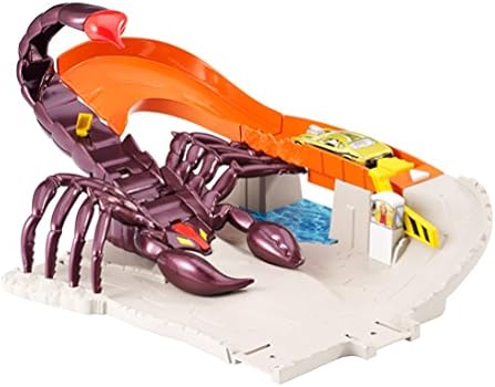 Hot Wheels Scorpion Takedown Playset 