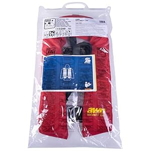 Schnorchelmasken 518ldkbpEeL. SS300 Die AWN Supralite Rettungsweste hat einen Auftrieb von 150 N und ist für ein Körpergewicht von 50-120 kg zugelassen.
Diese Rettungsweste verfügt über einen schwimmenden PU-Körper, der in die Schutzhülle integriert ist.
Die Rettungsweste ist außerdem mit einem Schnappverschluss, einem Bergegurt, Reflexstreifen und einer Signalflöte ausgestattet.