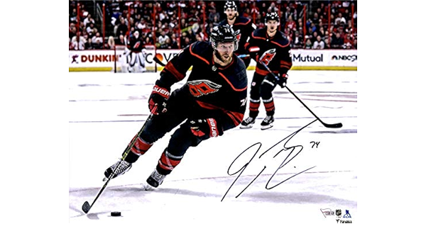 jaccob slavin jersey