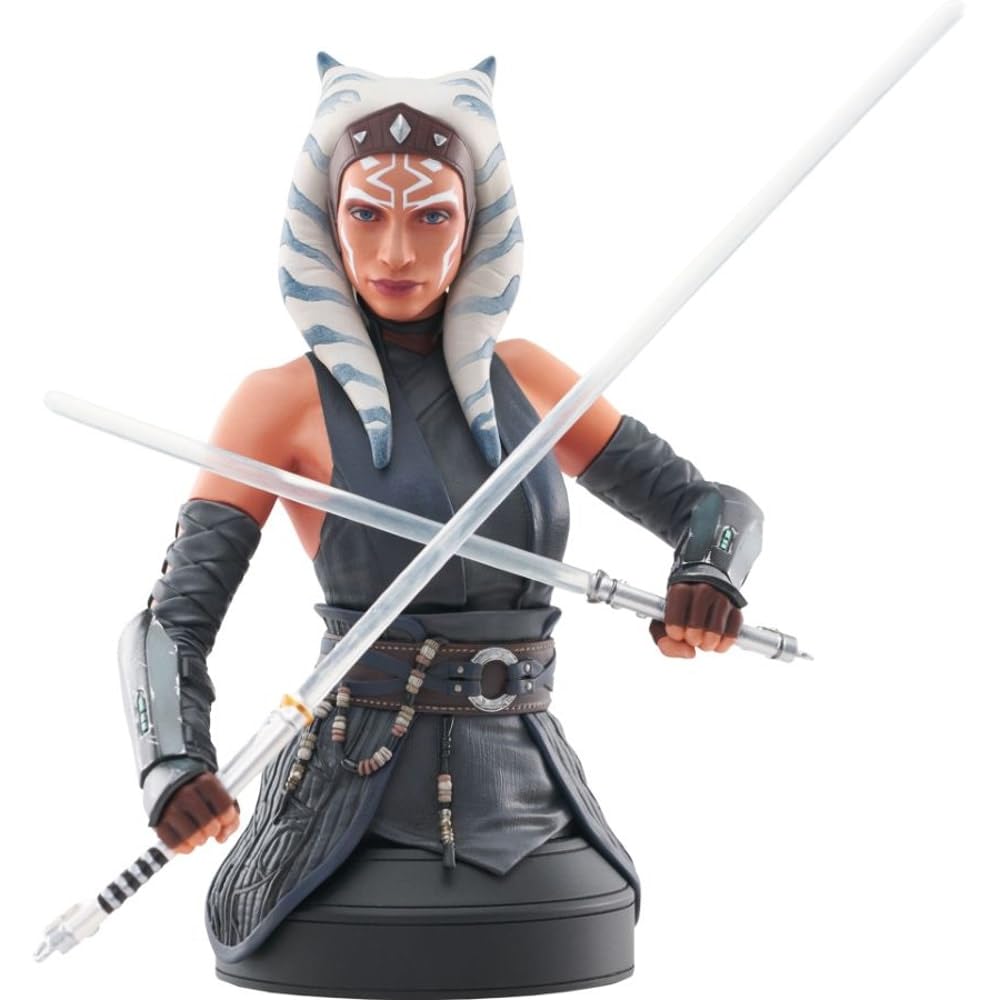 Diamond Select Toys Gentle Giant - Star Wars The Mandalorian: Ahsoka Tano 1:6 Scale Bust