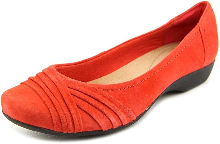 clarks propose pixie