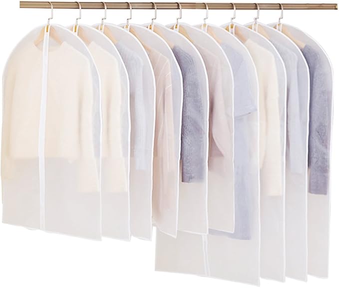 Amazon Co Jp 衣類カバー 洋服カバー スーツカバー コート収納袋 ファスナー 洗える 耐久性 10枚セット スーツサイズ 6 枚 ロングサイズ 4 枚 大切な洋服をホコリ カビ ペットの毛や湿気 汚れ 虫から守ります ホーム キッチン