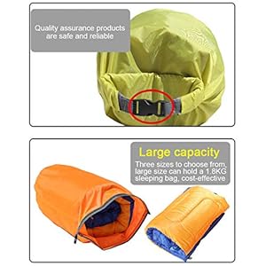 FLYHOME wasserdichte Dry Bags 40L Ultralight Wasserdicht Tasche, Reißfest Wasserdicht Packsack für Kajakfahren Camping Schwimmen Surfen 4 Schnorchelmasken 518zAnPhQnL. SS300 【100% wasserdicht, halten Sie Ihre Ausrüstung trocken】: Unser wasserdichte Tasche schützt Ihre Wertsachen vor Regen, Schnee, Schmutz, Staub oder Sand. Hydrostatischer Druck wasserdicht Index bis 5000, kann Ihre Artikel im Inneren trocken und sauber halten.
【Langlebig und leicht】: Unser wasserdichter dry bag aus 210T Polyestergewebe und ist nahtlos schweißfest, fest und zäh. Er wird mit einem Rollverschluss mit Schnellverschluss geliefert, der in drei Sekunden abdichtet. Er kann gerollt oder gefaltet werden, um Platz zu sparen, wenn dies nicht der Fall ist in Benutzung. Die glatte Oberfläche erleichtert die Reinigung. Nur etwa 100 g pro wasserdichten Taschen.
【Starke Schnalle zum Tragen】: Unser wasserdichte Tasche verfügt über eine professionelle Schnellverschlussschnalle, die 100.000-mal verwendet werden kann. Sie ist fest und sicherer.