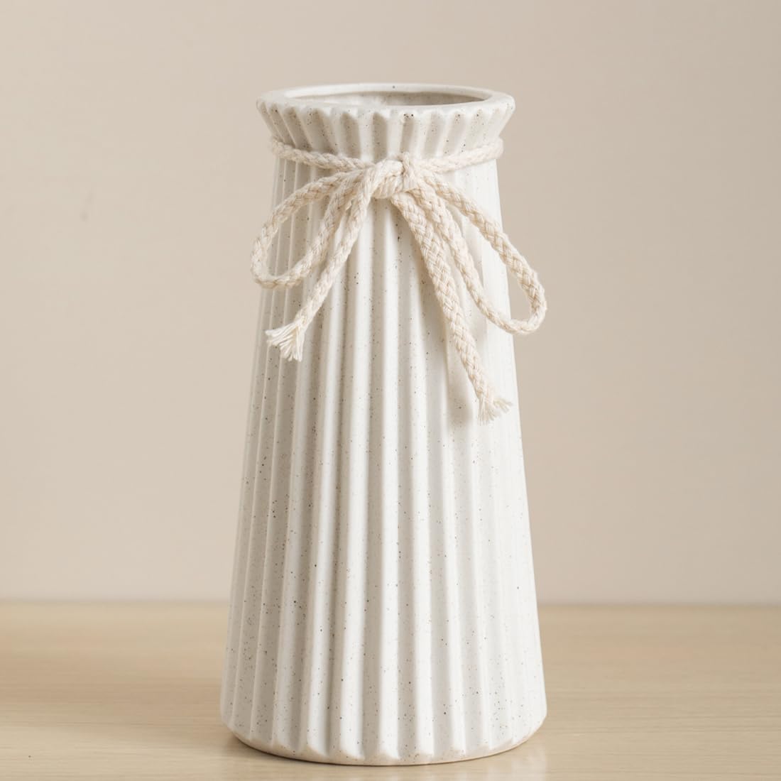 White Ceramic Vase for Flowers and Pampas Grass, Small Ribbed Vase in Modern Nordic Rustic Style for Home Decor, 8 Inch Decorative Table Vase for Centerpieces - Natural White