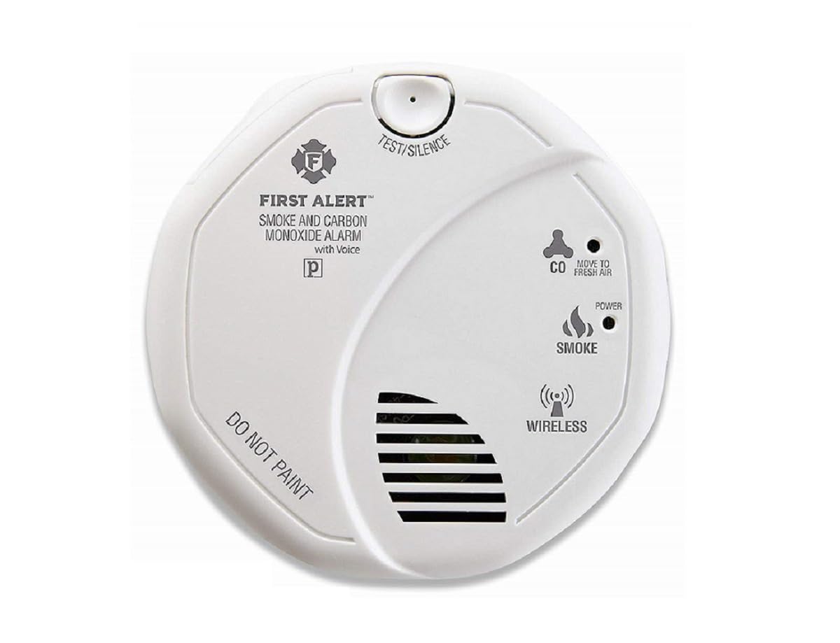 First Alert Powered Alarm SCO5CN Combination Smoke