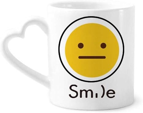 Amazon Co Jp 無言の黄色のかわいい素敵なオンラインチャット絵文字イラストパターン スマイル柄マグカップ陶器のハート柄 ホーム キッチン