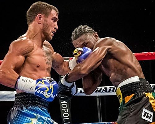 Vasyl Lomachenko Vs Nicholas Walters Boxing Poster Print 10x8 Amazon Co Uk Kitchen Home
