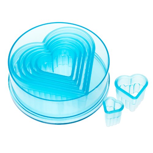 Ateco 5701 Fluted Edge Heart Cutter Set in Graduated Sizes, Durable, Food-Safe Plastic, 7 Pc Set