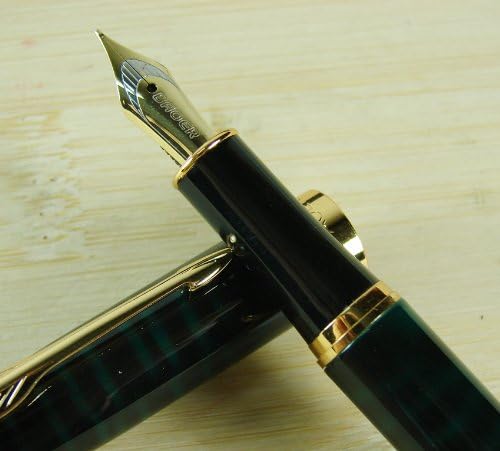 Baoer 388 Fountain Pen Arrow Clip Green Stripe M Nib