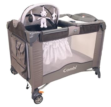 combi bassinet