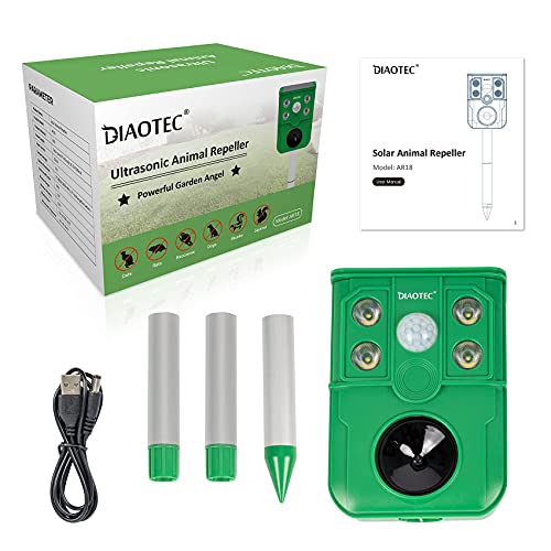 Diaotec Solar Animal Repeller Outdoor Motion Detector& Flashing Light