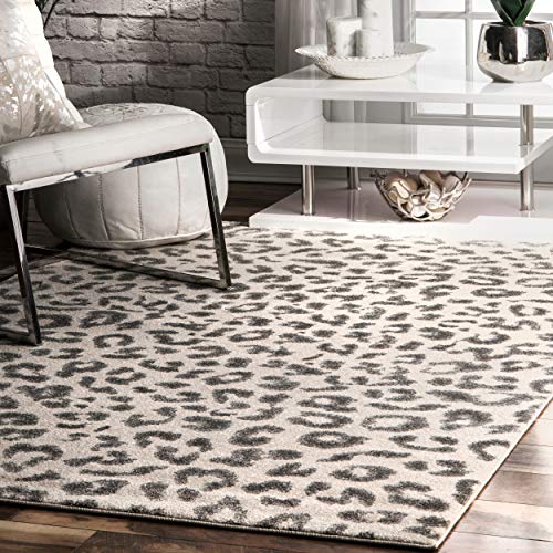 Contemporary Leopard Spot Print Rug, 5 Feet by 7 Feet 5 Inches (5' x 7'5)