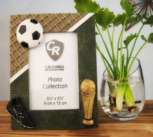Amazon Co Jp サッカーファンにおすすめの サッカーボールや トロフィーの フォトフレーム ホーム キッチン