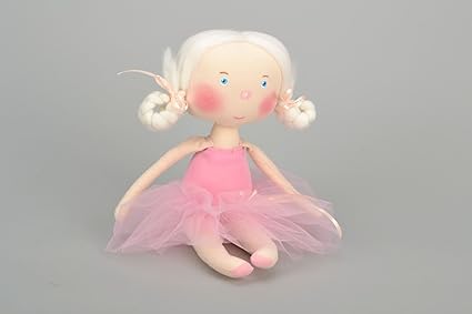 muñeca bailarina de trapo