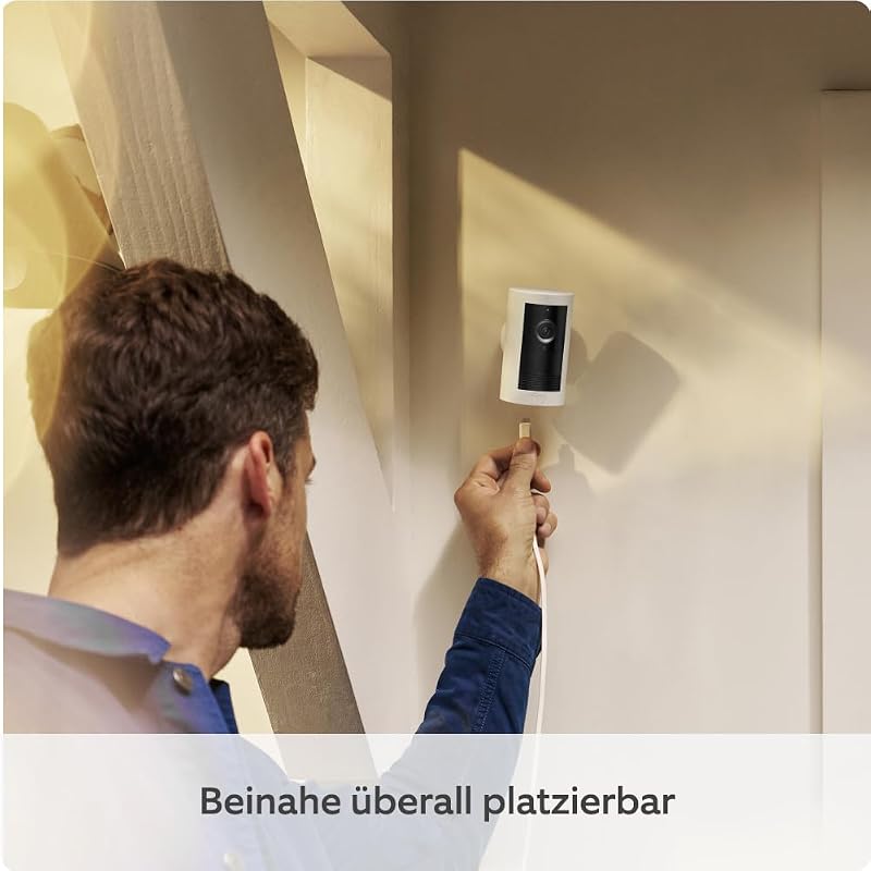 Außenkamera Plus Netzstecker (Outdoor Camera Plus neueste generation) | 2K-Weitwinkelvideo | Kabellose Überwachungskamera zur Selbstinstallation | 30-tägiger Gratiszeitraum für Ring-Abonnement