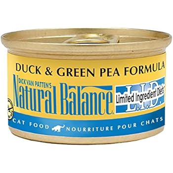 Amazon Com Royal Canin Hypoallergenic Rabbit And Pea Cat Food 24 5 9 Oz Cans Canned Wet Pet