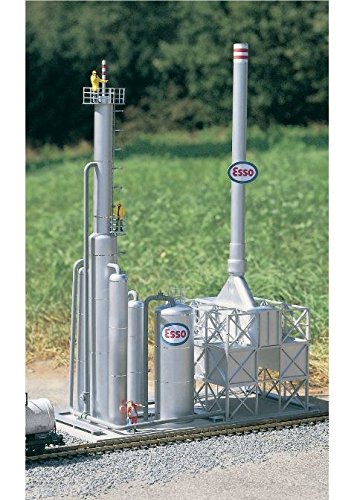 PIKO G SCALE MODEL TRAIN BUILDINGS - REFINERY BURN OFF PLANT - 62046