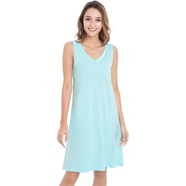 green emerald velvet dress Wearing this nightgown feels like sleeping in a cloud