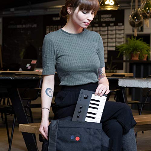 4 Native+Instruments+Komplete+Controller+Keyboard