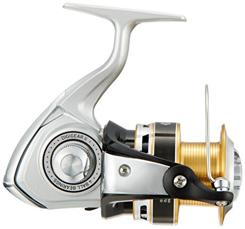 Daiwa 16 CREST 4000 Spinning Reel [Japan Import]