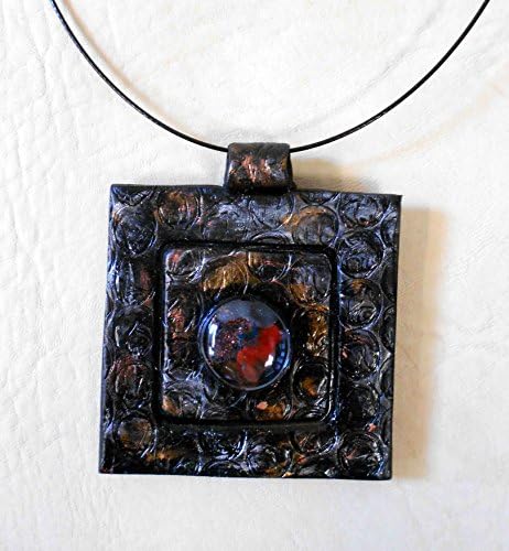 COLLANA IN RESINA VETRO E SMALTO NECKLACE IN RESIN GLASS AND GLAZE