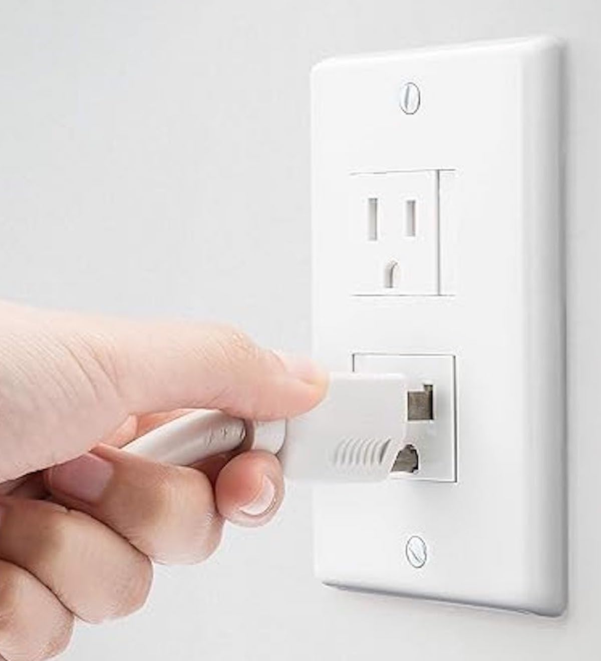 6-Pack Safety Innovations Self-closing (2 Screw) Decora Outlet Covers- An Alternative To Wall Socket Plugs for Child Proofing Outlets (White)