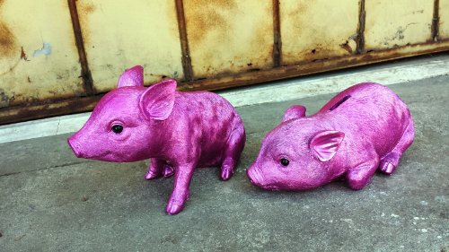 Interior Illusions Chrome Piggy Standing - Pink
