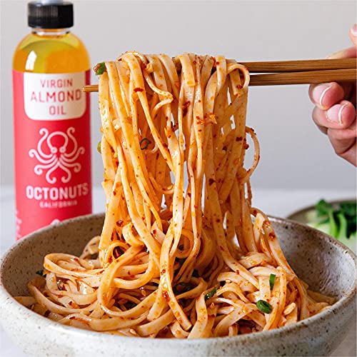 Octonuts Cold Pressed Almond & Walnut Oil, 8 ounce, Made with