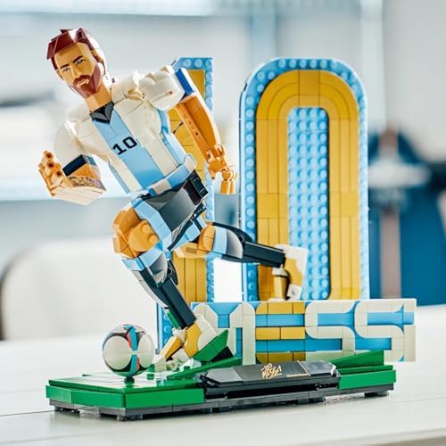 Editions Lionel Messi - Fußballlegende Spielzeug - 3D Figuren Modellbau - DIY Kinderzimmer Deko - Geschenk für Jungen, Mädchen ab 12 Jahren und Erwachsene Sportfans - 43015