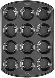 Wilton 2105-6789 Perfect Results Nonstick 12-Cup Muffin Pan