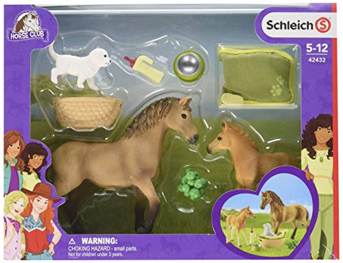 Schleich Horse Club Sarahâ€™S Baby Animal Care Figurine Toy Play Set, Multicolor