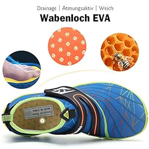SAGUARO Badeschuhe Kinder Aquaschuhe Schnell Trocknend Schwimmschuhe Wasserschuhe rutschfest Strandschuhe Surf Tauchschuhe für Jungen Mädchen St.2 Blau, Gr.25 EU 4 Schnorchelmasken 51AJ3ft%2BTqL. SS300 Obermaterial: Elastisches Mesh + 3D-Offsetdruck. Schnelltrockende und atmungsaktiv, nicht stickig.Die Größe dieser Kinderschwimmschuhe sollte eine Nummer kleiner sein, bitte kaufen Sie eine Nummer größer, damit sie bequemer zu tragen sind. Vielen Dank für Ihren Kauf.
Innenmaterial: Mesh + Wabenloch EVA - Elastisch, abnehmbar, atmungsaktiv, schnelltrocknend und weich.
Sohle: Gummi. Die Aqua Schuhe Sohle besteht aus hochwertigem Gummi Material, das rutschfest, verschleißfest und weich. Schützt die Füße vor Seeigel im Meer, scharfe
