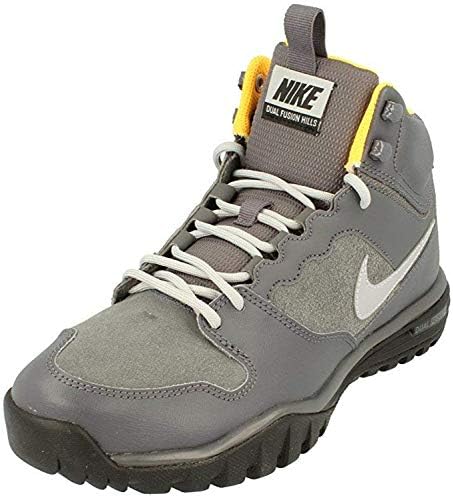 mens mid top trainers