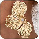 Exquisite Gold Hammered Metal Petal Flower Stud Earrings for Women Trendy Statement Leaf Floral Drop Pearl Earrings Punk Party Holiday Jewelry Gifts