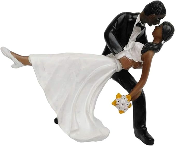 Perfect Romantic Couple Sculpture Black Character Ornaments Resin