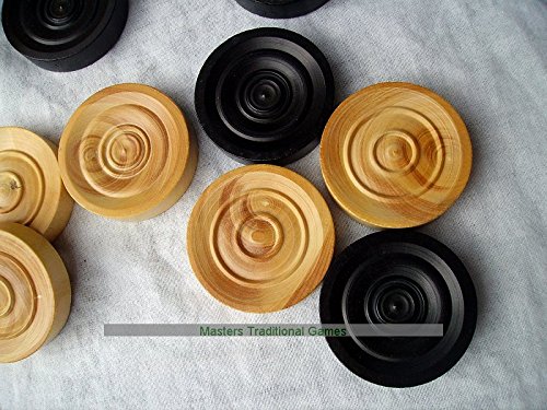 Dal Negro Set of 24 boxwood draughts (28mm)