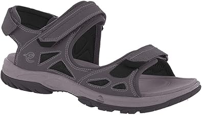 easy spirit black sandals