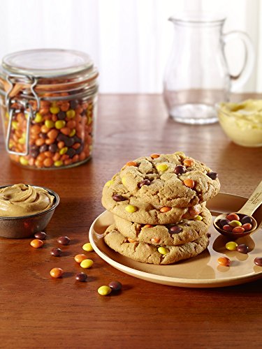 image for REESE'S PIECES Candy, Peanut Butter Candy in a Crunchy Shell, 10.5 Oun