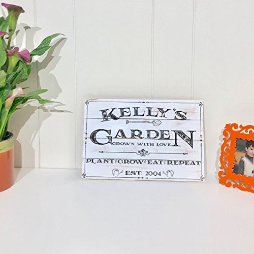 Artblox Personalized Rustic Garden Wood Sign Garden Decor - Vintage Custom Name and Established Year, Premium Pine Wood Farmhouse Style Wooden Wall Art Country Pallet Plaque 13x9 - White
