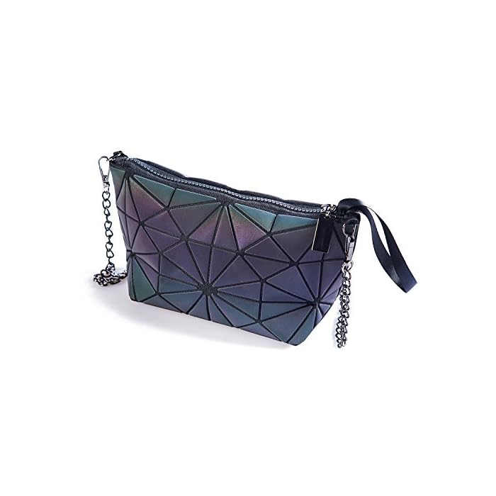 unique wristlets