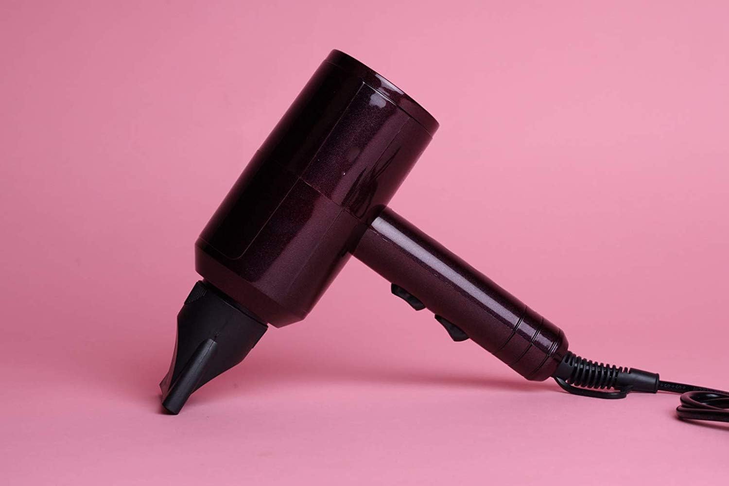 GADGETHUB 3000W Hair Dryer For Men And Women Hot And Cold Hair Dryers (Black)