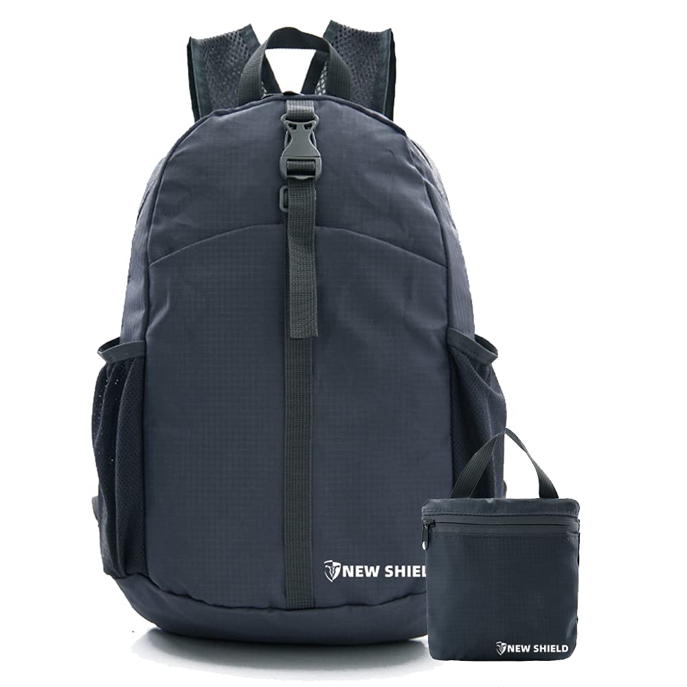 mefound Waterproof Lightweight Backpack for Men Women, 20L Small Foldable Rucksack for Travel, Cabin Size Daypack for Hiking Work School, Compact Water Resistant Bag with Bottle Holder