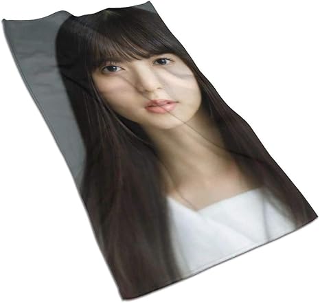 Amazon Co Jp タオル 齋藤飛鳥 バスタオル フェイスタオル 大判 人気 長方形 家庭用 人気 柔らか肌触り ふんわり 瞬間吸水 ホーム キッチン