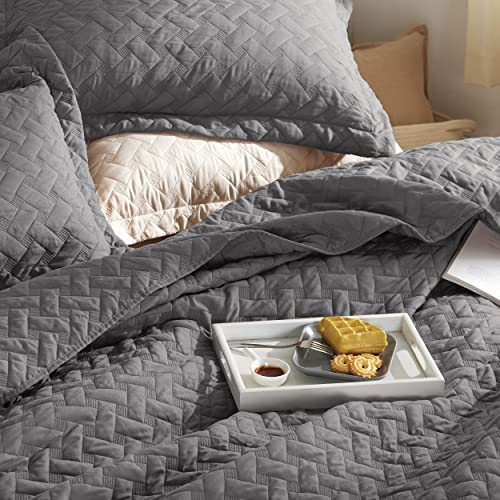 Bedsure King Size Quilt Set Lightweight Summer Quilt King Grey