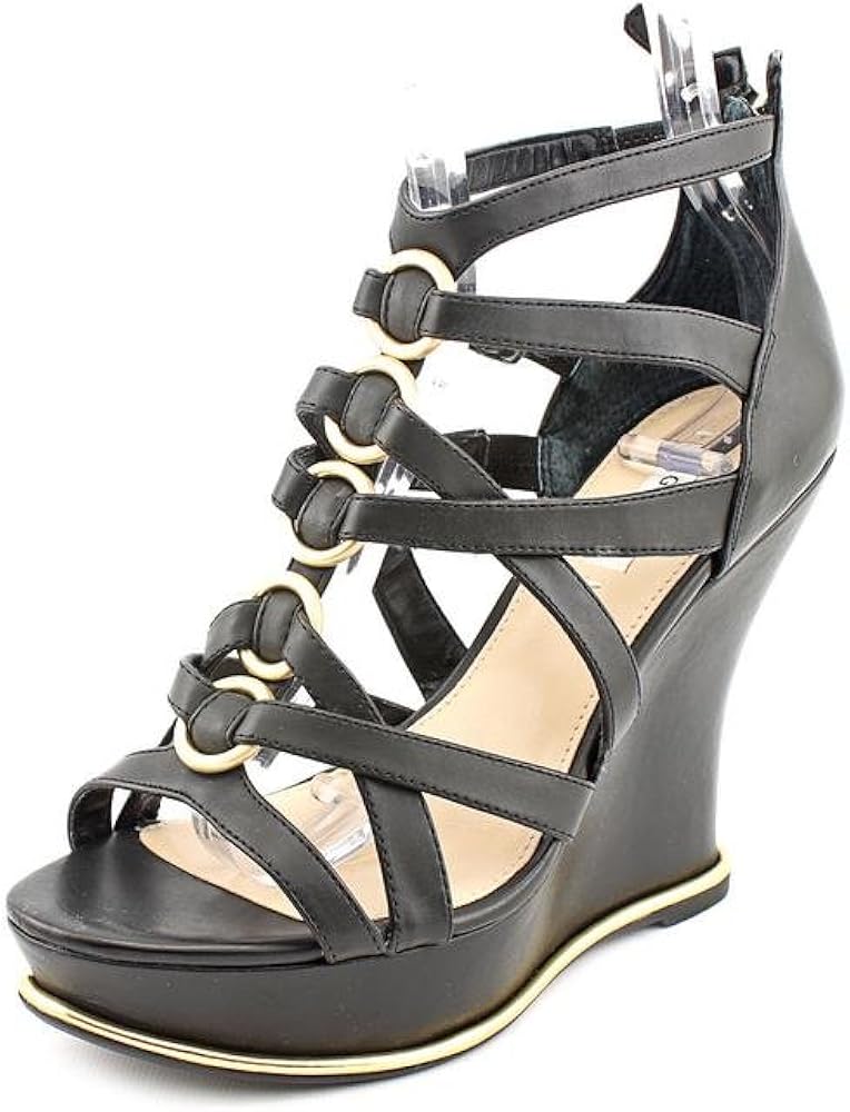 guess black wedges