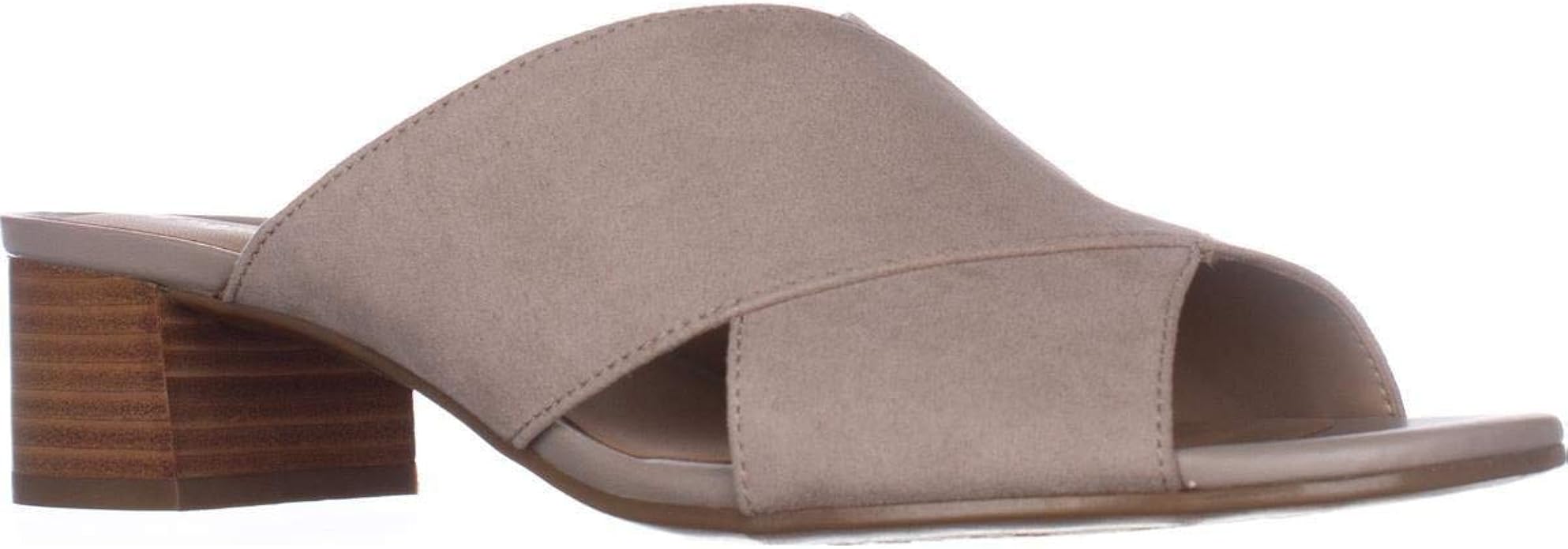 naturalizer block heel