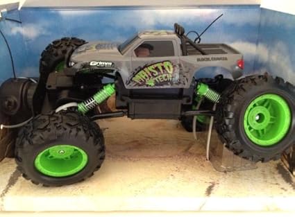 maisto rock crawler remote